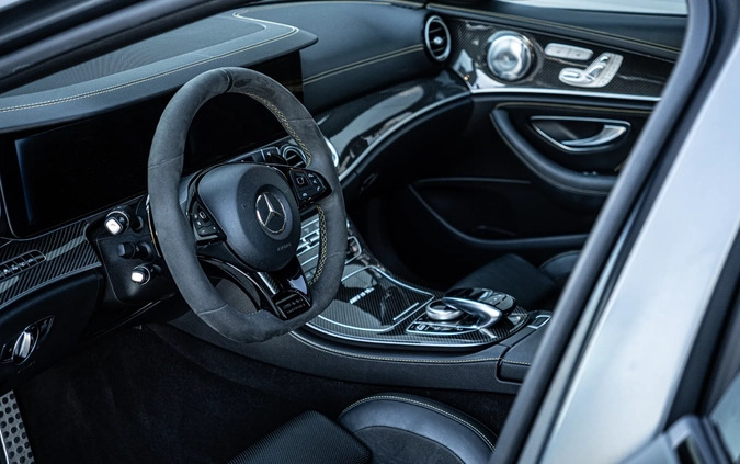 Mercedes-Benz Klasa E cena 339000 przebieg: 104000, rok produkcji 2017 z Tarnogród małe 667